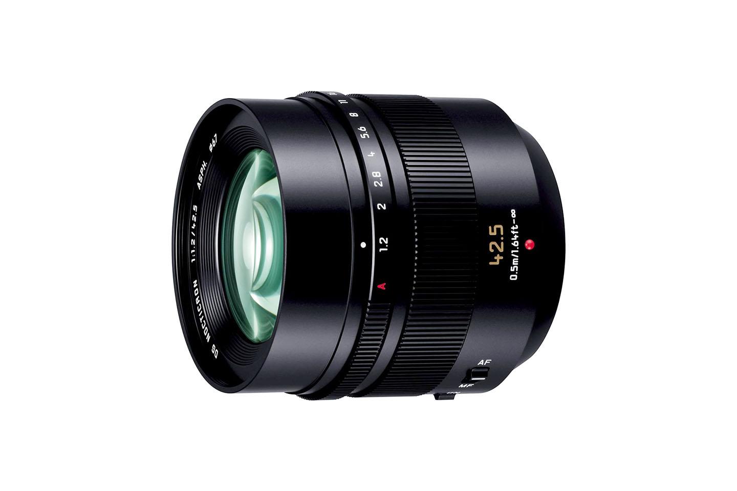 Panasonic LEICA DG NOCTICRON 42.5mm F1.2 ASPH.