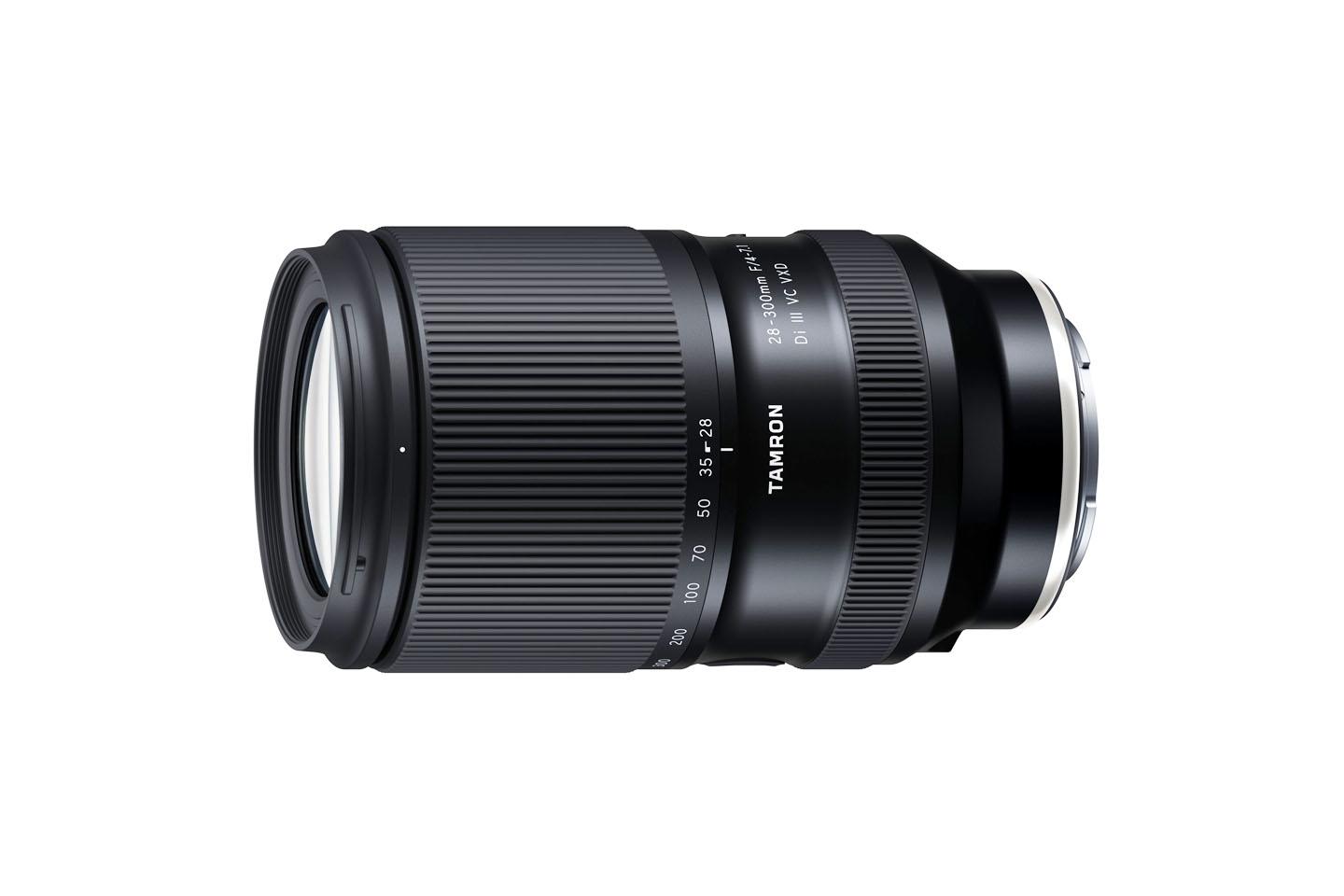 TAMRON 28-300mm F4-7.1 Di III VC VXD